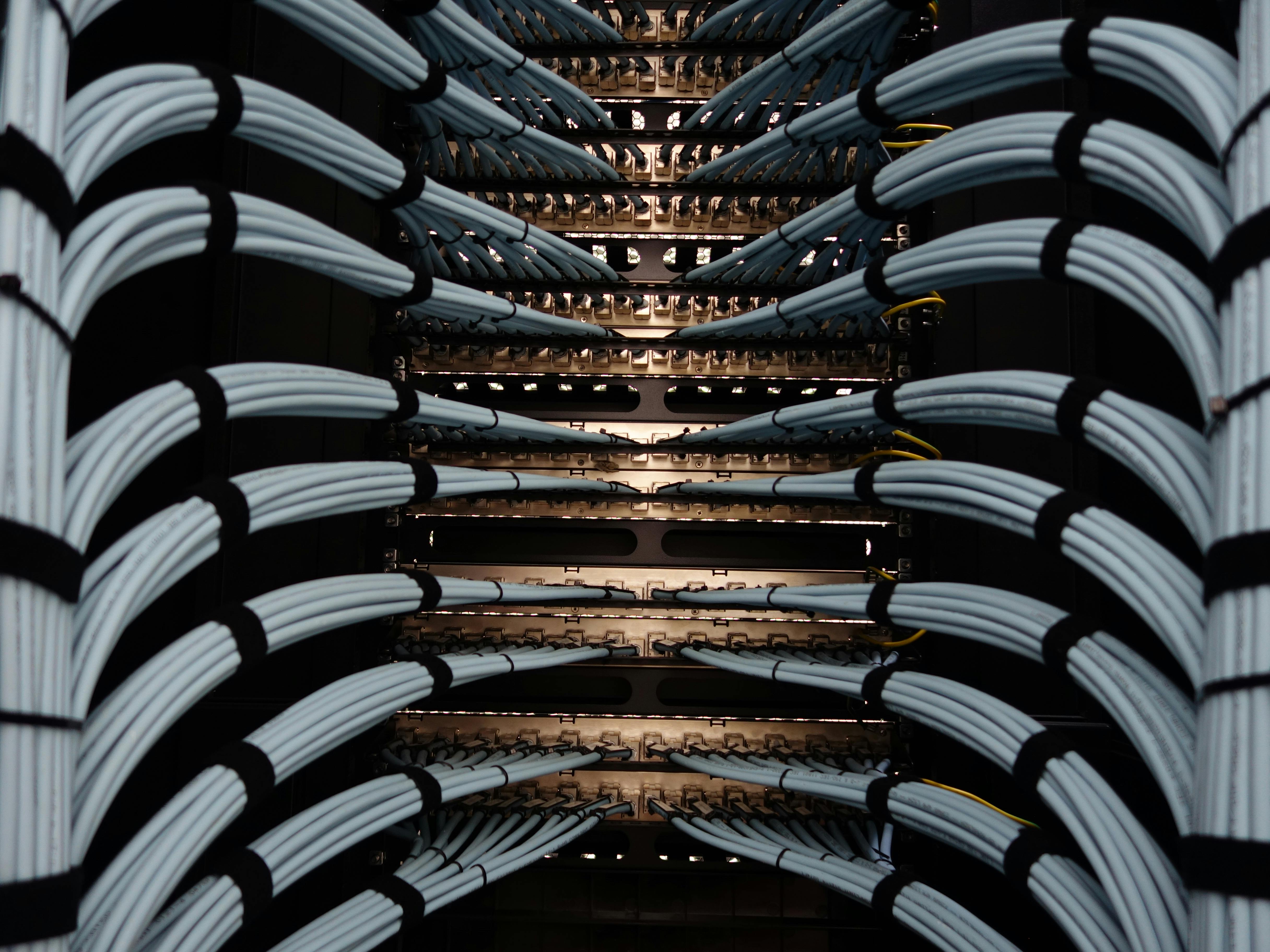 Organized server network cabling